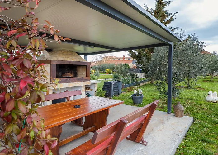 Magdalena Apartamento Pula