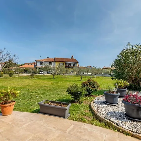 شقة Apartmani Magdalena